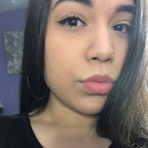 Meet your Posher, Diana